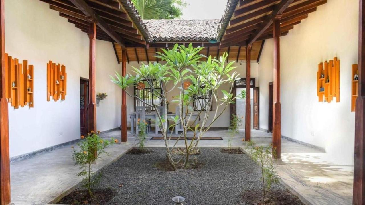 Antique Ceylon Villa Ahangama Εξωτερικό φωτογραφία