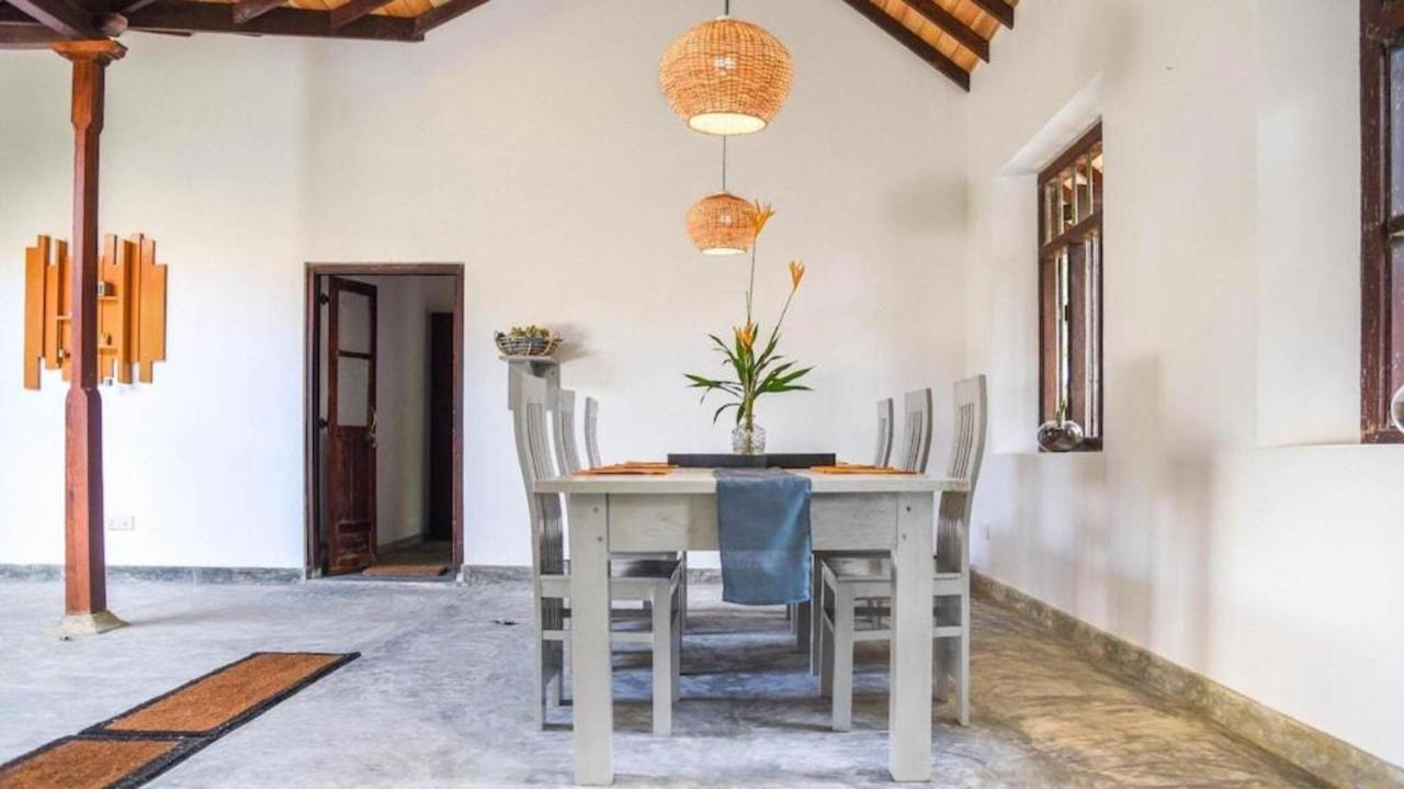 Antique Ceylon Villa Ahangama Εξωτερικό φωτογραφία