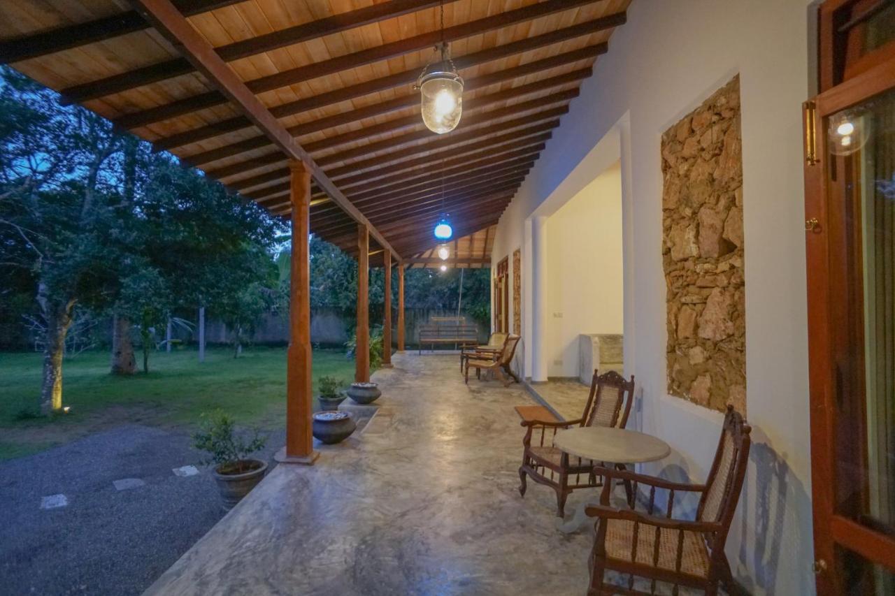 Antique Ceylon Villa Ahangama Εξωτερικό φωτογραφία