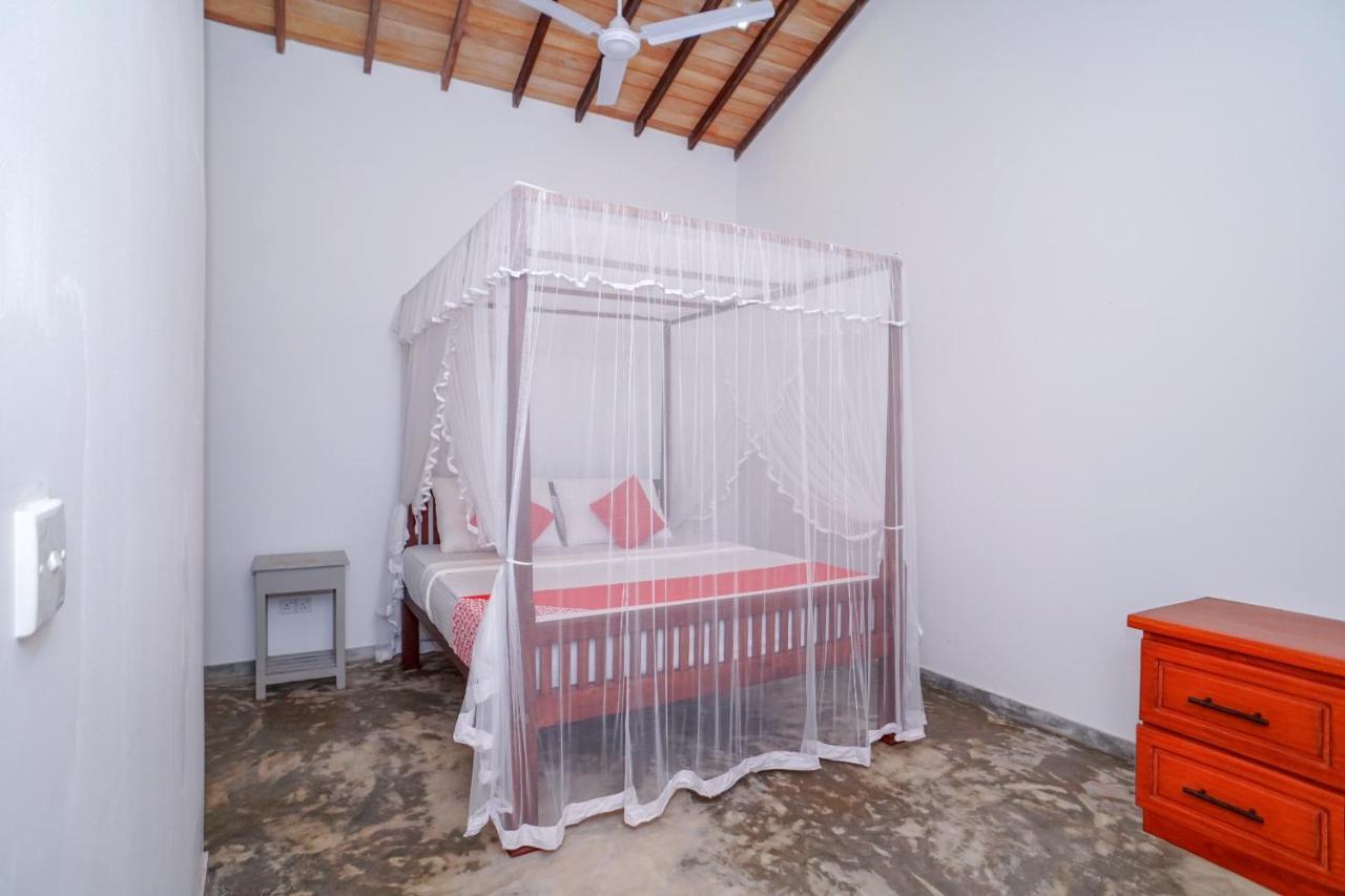 Antique Ceylon Villa Ahangama Εξωτερικό φωτογραφία