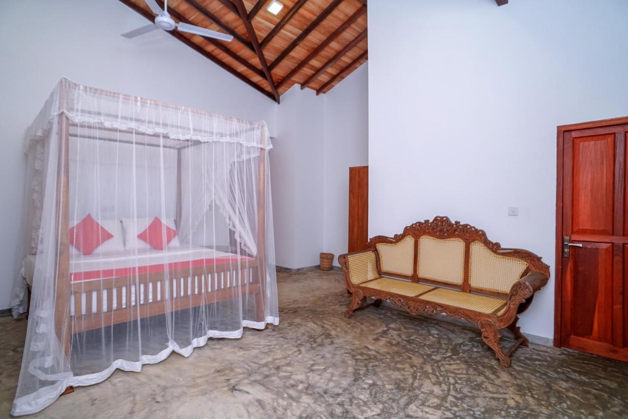 Antique Ceylon Villa Ahangama Εξωτερικό φωτογραφία